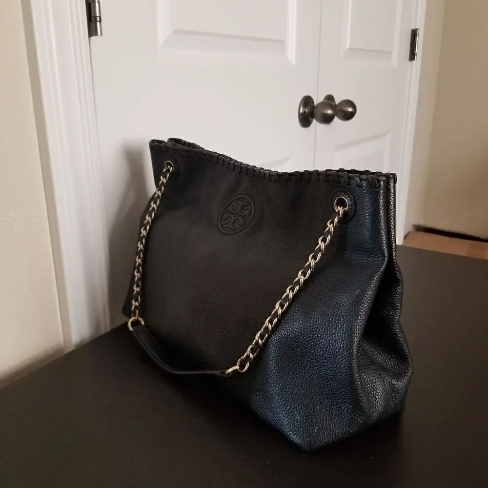 Tory Burch Thea Large Tote - Picture 3 of 8